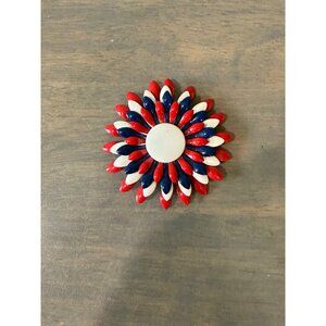 Vintage Red White and Blue Enamel Daisy Flower Brooch Pin Great Condition